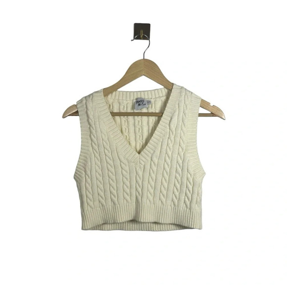 Princess Polly Sydney Cropped V-Neck Sweater Vest in Cream Size S/M - Picture 7 of 13